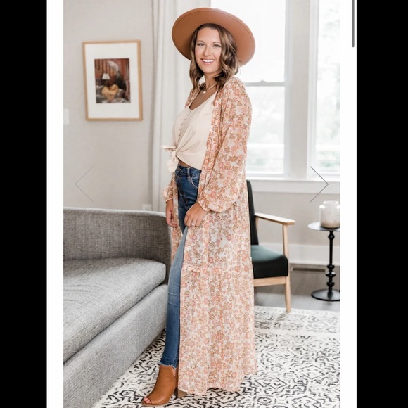 NWOT Floral Long Sleeve Duster - Picture 2 of 8